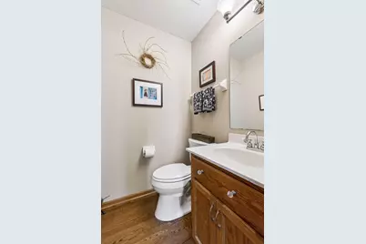 7492 Bent Bow Trail, Chanhassen, MN 55317 - Photo 16