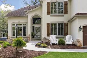 7492 Bent Bow Trail, Chanhassen, MN 55317 - Photo 2