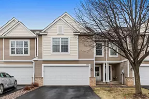 10682 Ironwood Pkwy, Woodbury, MN 55129 - Photo 1