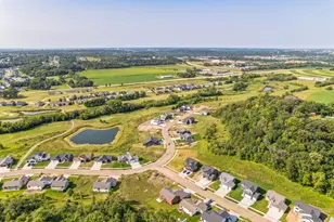 1271 Hadley Hills Dr NE, Rochester, MN 55906 - Photo 20