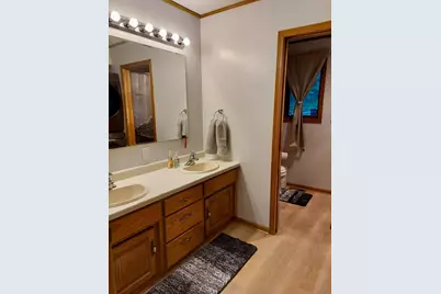 1515 Calvary Hill Lane, Saint Cloud, MN 56301 - Photo 40