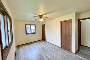 605 N 13th St, Mountain Lake, MN 56159 - Photo 26