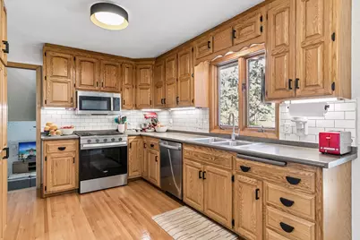 1210 Ottawa Avenue, West Saint Paul, MN 55118 - Photo 8