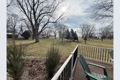 111 Beachwood Lane, Redwood Falls, MN 56283 - Photo 10