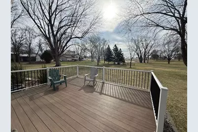 111 Beachwood Lane, Redwood Falls, MN 56283 - Photo 8