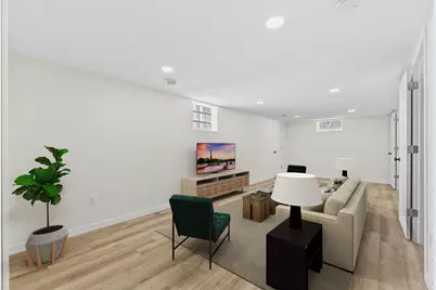 1895 Shryer Avenue W, Roseville, MN 55113 - Photo 16