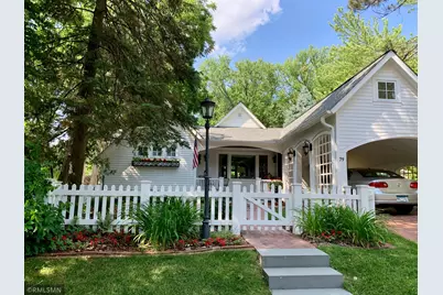 79 Dahlia Street, Mahtomedi, MN 55115 - Photo 10