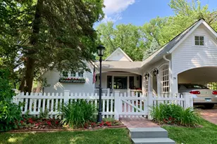 79 Dahlia St, Mahtomedi, MN 55115 - Photo 10