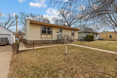 814 11th Avenue NE, Brainerd, MN 56401 - Photo 2