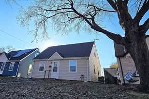 5836 44th Ave S, Minneapolis, MN 55417 - Photo 2