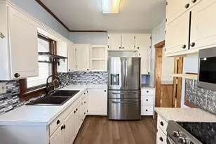 112 4th St NW, Ortonville, MN 56278 - Photo 6