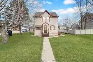112 4th St NW, Ortonville, MN 56278 - Photo 1