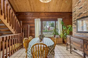 579 County Rd B E, Maplewood, MN 55117 - Photo 6