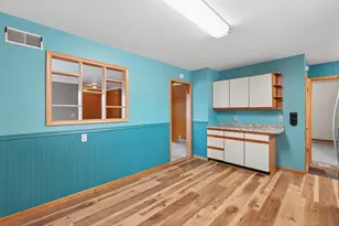 706 Summit St, Osceola, WI 54020 - Photo 10