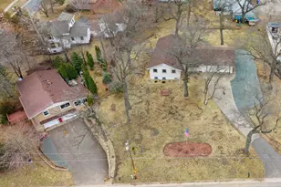 706 Summit St, Osceola, WI 54020 - Photo 22