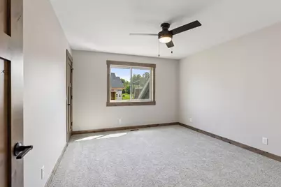 521 Summit Circle, Baldwin, WI 54002 - Photo 18