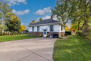 1443 Hazelwood St, Saint Paul, MN 55106 - Photo 24