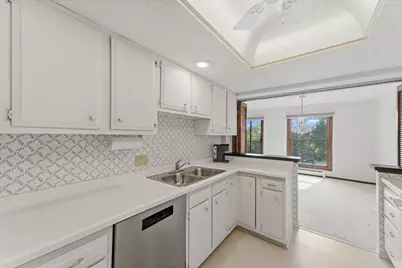 9500 Collegeview Road #206, Bloomington, MN 55437 - Photo 14