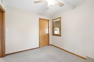 805 15th Ave SE, Austin, MN 55912 - Photo 22