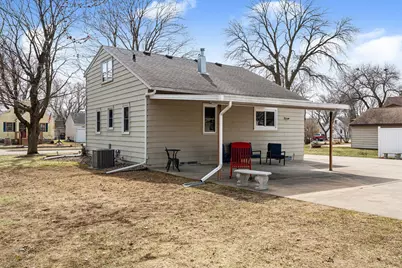 805 15th Avenue SE, Austin, MN 55912 - Photo 14