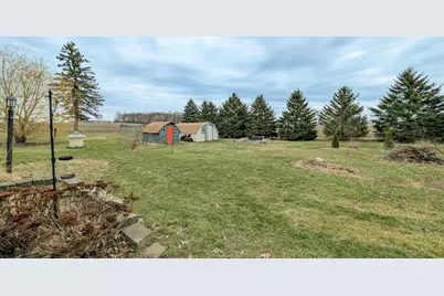 108 Center Street, Freeborn, MN 56032 - Photo 16