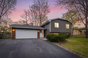 16800 Glencoe Ave, Lakeville, MN 55044 - Photo 2