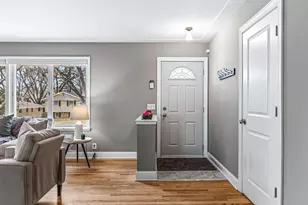 5617 Dale Ave, Edina, MN 55436 - Photo 4