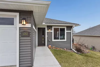 1352 Juniper Place, Eau Claire, WI 54703 - Photo 2