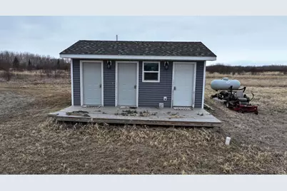 3030 40th Avenue NW, Baudette, MN 56623 - Photo 6