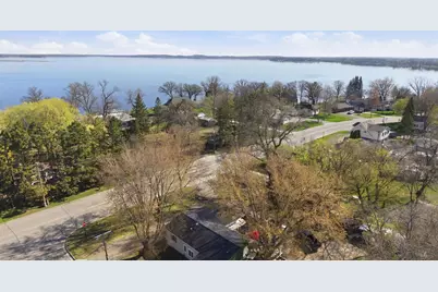 807 E Lake Street, Osakis, MN 56360 - Photo 18