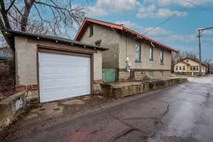 114 E Elm St, Mankato, MN 56001 - Photo 4