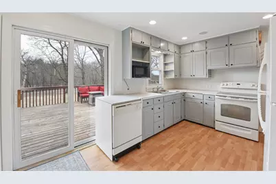 414 3rd Avenue E, Osceola, WI 54020 - Photo 8