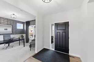 10140 Heather Ln, Corcoran, MN 55374 - Photo 6