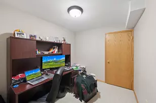 1528 Shorehaven Ct, Menomonie, WI 54751 - Photo 16