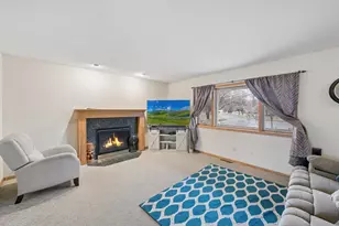 1528 Shorehaven Ct, Menomonie, WI 54751 - Photo 4