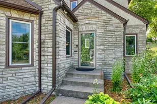 1651 Washburn Ave N, Minneapolis, MN 55411 - Photo 2