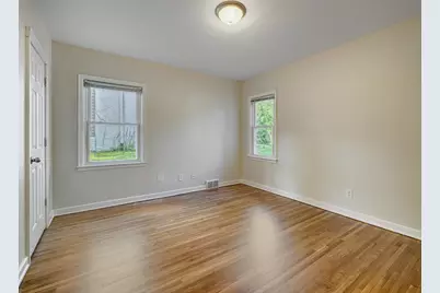 1651 Washburn Avenue N, Minneapolis, MN 55411 - Photo 10