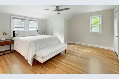 1651 Washburn Avenue N, Minneapolis, MN 55411 - Photo 16