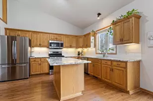 8504 Jensen Ave S, Cottage Grove, MN 55016 - Photo 2