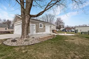 109 Columbus Ave N, New Prague, MN 56071 - Photo 10