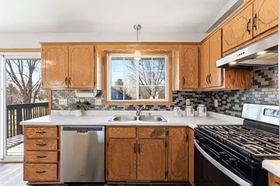 11874 Jonquil Street NW, Coon Rapids, MN 55433 - Photo 12