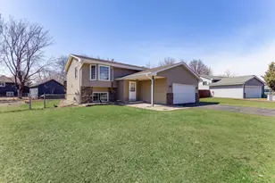 11874 Jonquil St NW, Coon Rapids, MN 55433 - Photo 2