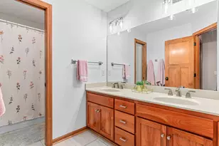 11388 Avery Dr, Inver Grove Heights, MN 55077 - Photo 34