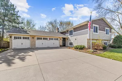 7745 Jeffery Avenue S, Cottage Grove, MN 55016 - Photo 2