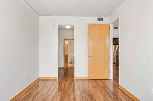 45 University Ave SE, Minneapolis, MN 55414 - Photo 20