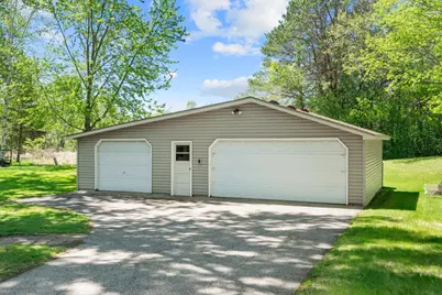 6605 Chesshire Lane N, Maple Grove, MN 55311 - Photo 22