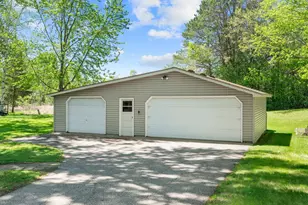 6605 Chesshire Ln N, Maple Grove, MN 55311 - Photo 22
