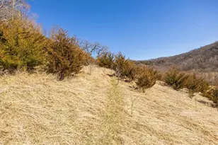 S2901 Semling Ln, Fountain City, WI 54629 - Photo 108