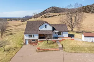 S2901 Semling Ln, Fountain City, WI 54629 - Photo 90