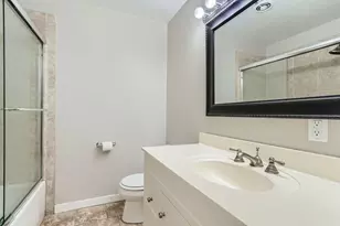 380 Ramsey St, Saint Paul, MN 55102 - Photo 8